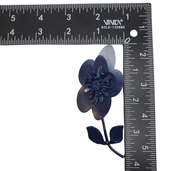 Navy Blue Flower Power Brooch Metal Enameled Stem Pin 3D Vintage 1960s - Picture 3 of 10